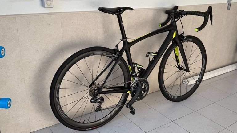 Used BH BH Custom Shimano Ultegra 2022 Road & Gravel — image 4 of 9