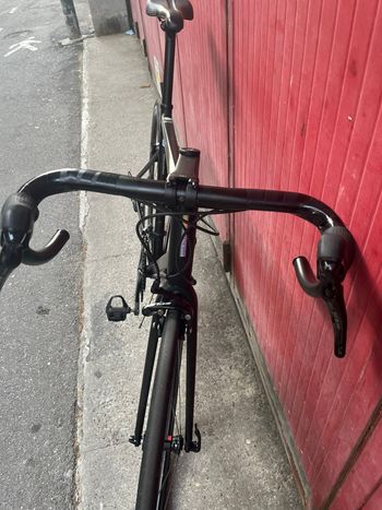 Used Van rysel EDR AF Road Bike, - 105 2021 2021 Road & Gravel — image 7 of 9