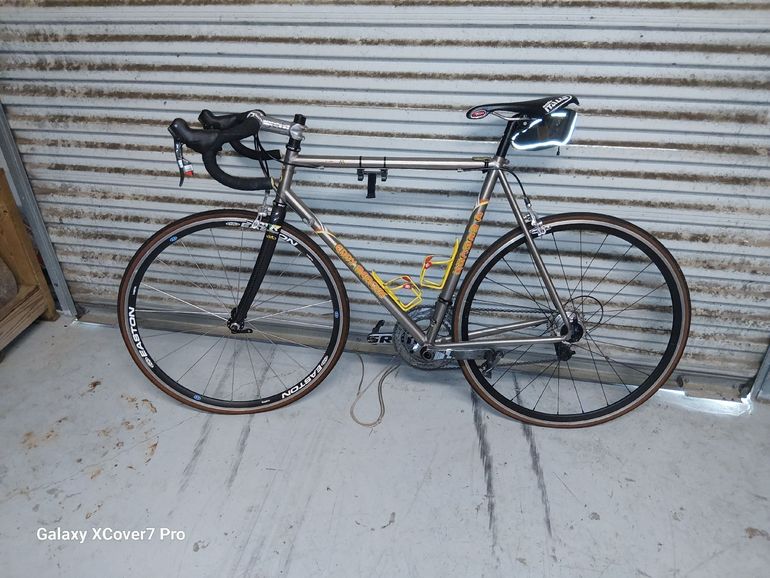 Used Eddy Merckx Eddy Merckx Custom SRAM Red 1997 Road & Gravel, Light Gray — image 2 of 3