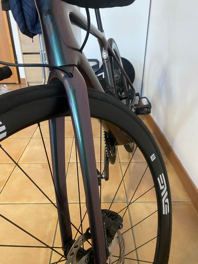 Used Giant TCR Advanced Pro Disc 1 Di2 2024 2024 Road & Gravel, Purple — image 3 of 8
