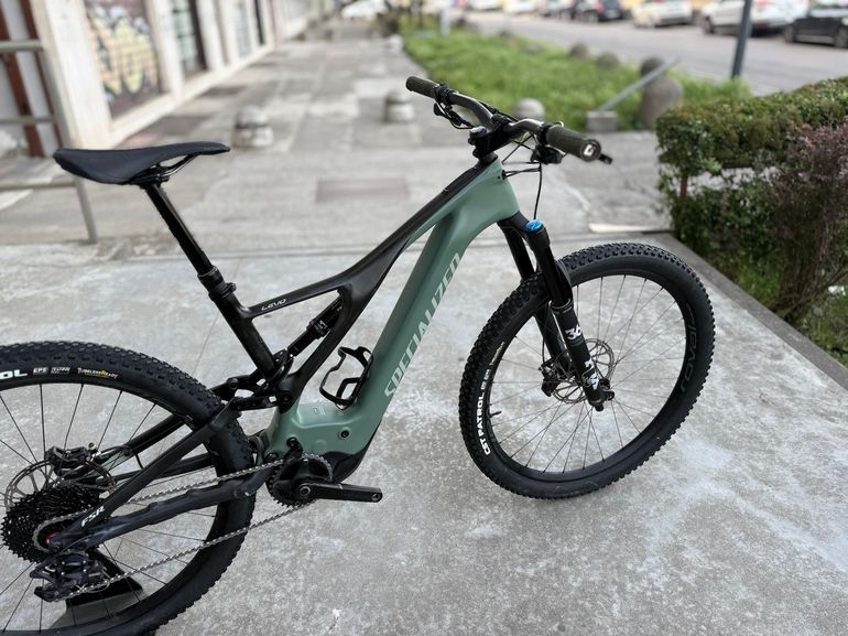 Used Specialized Turbo Levo Expert Carbon 2021 2021 Mountainbike, Green, 29 — image 4 of 11