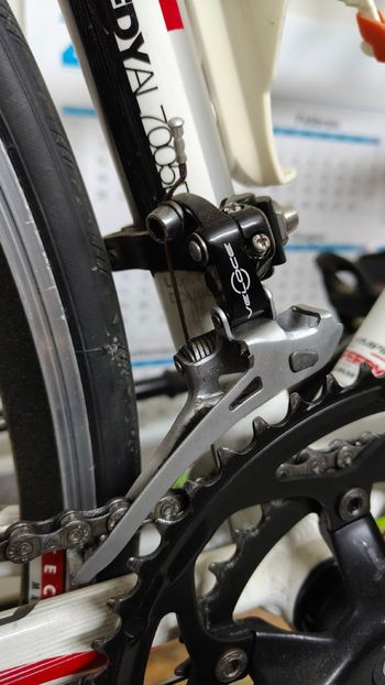 Used Olympia Olympia Custom Campagnolo Veloce 2012 Road & Gravel, White — image 10 of 10