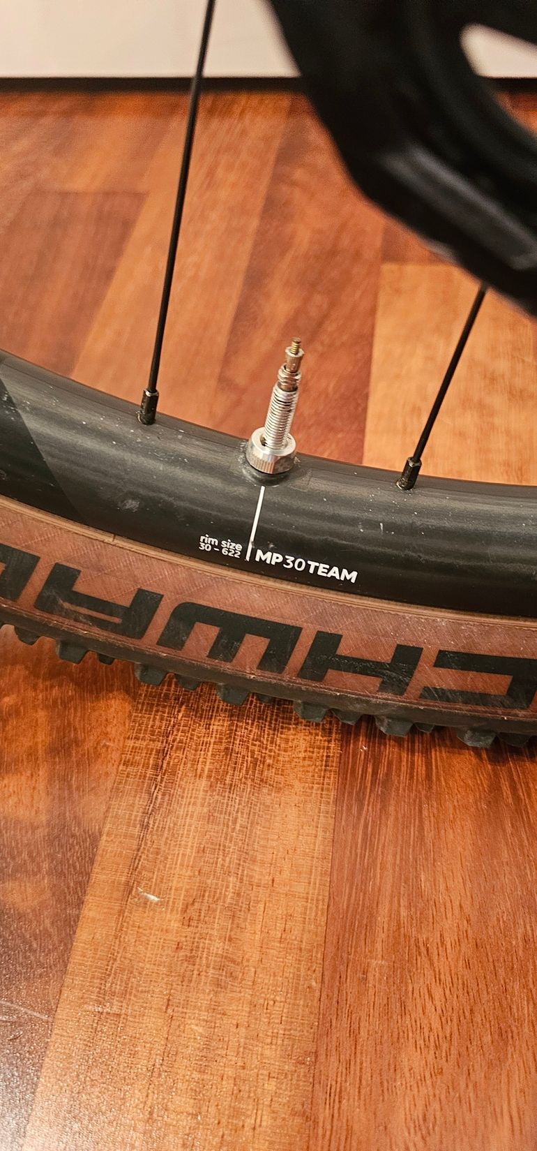 Used Orbea OIZ M-TEAM AXS 2024 2024 Mountainbike — image 9 of 11