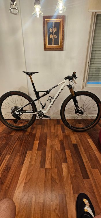 Used Orbea OIZ M-TEAM AXS 2024 2024 Mountainbike — image 11 of 11