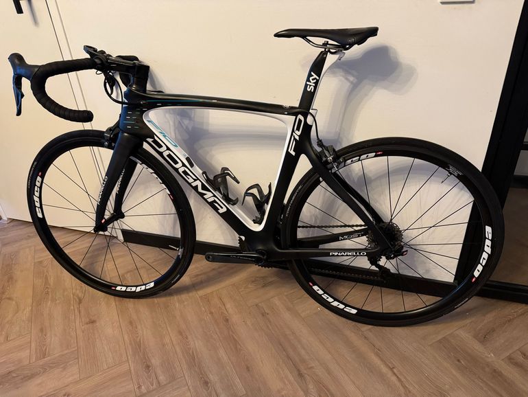 Used Pinarello DOGMA F10 Team Sky 2018 2018 Road & Gravel — image 13 of 13