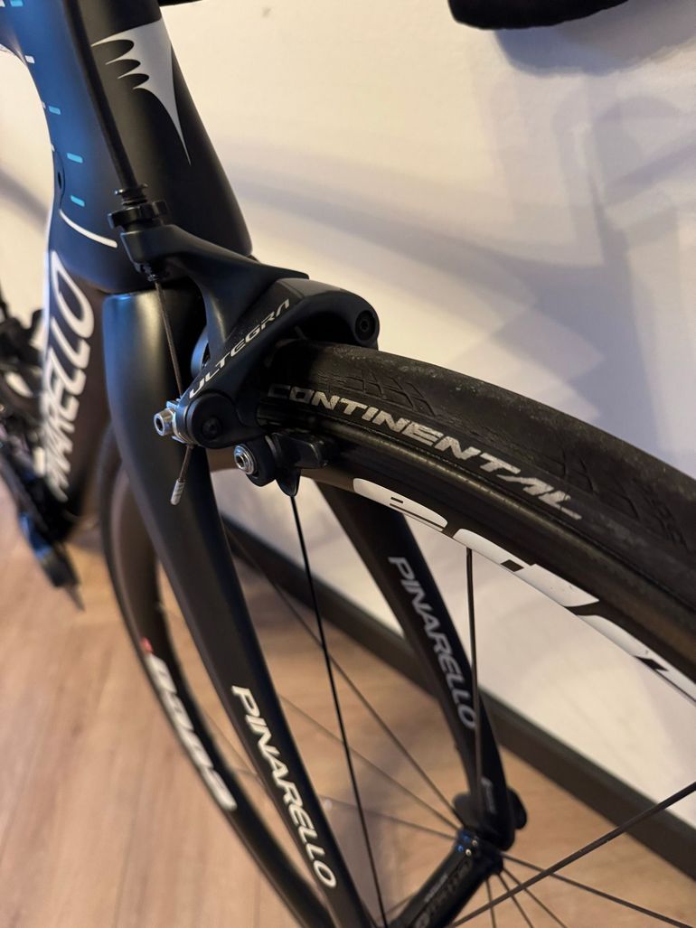 Used Pinarello DOGMA F10 Team Sky 2018 2018 Road & Gravel — image 8 of 13