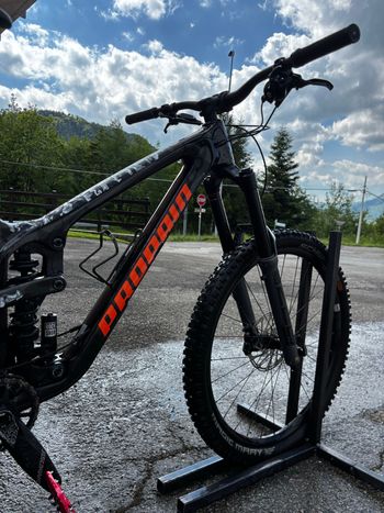 Used Propain SPINDRIFT 4 CF Mix Performance 2024 2024 Mountainbike, Negro — image 7 of 7