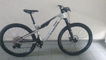 Used Canyon Lux Trail CF 6 2025 2025 MTB