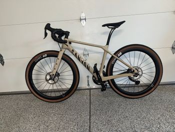 Used Canyon Grizl CF SLX 8 Di2 2024 2024 Road & Gravel