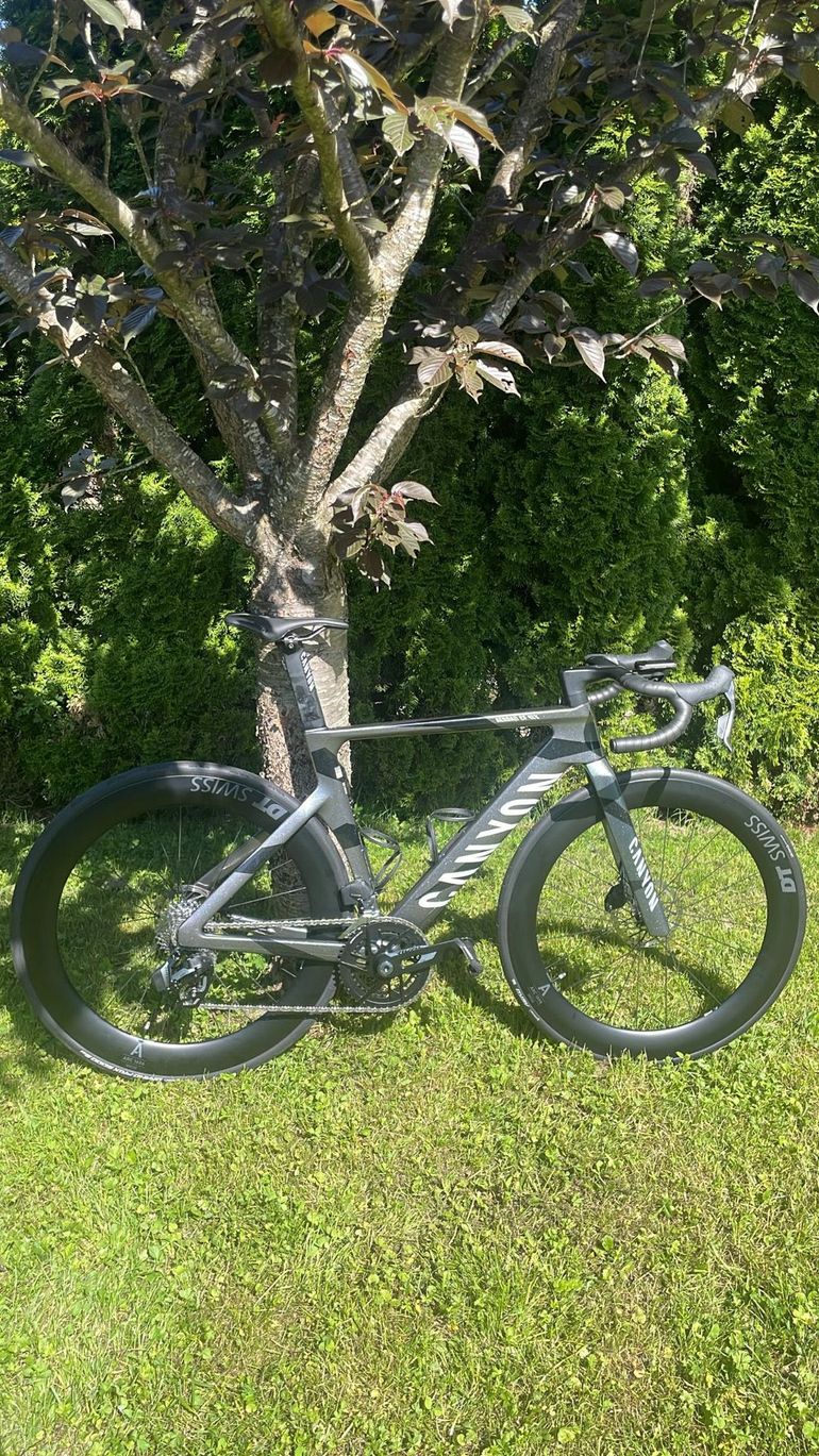 Used Canyon Aeroad CF SLX 7 AXS SPEED 2026 2026 Road & Gravel — image 3 of 5