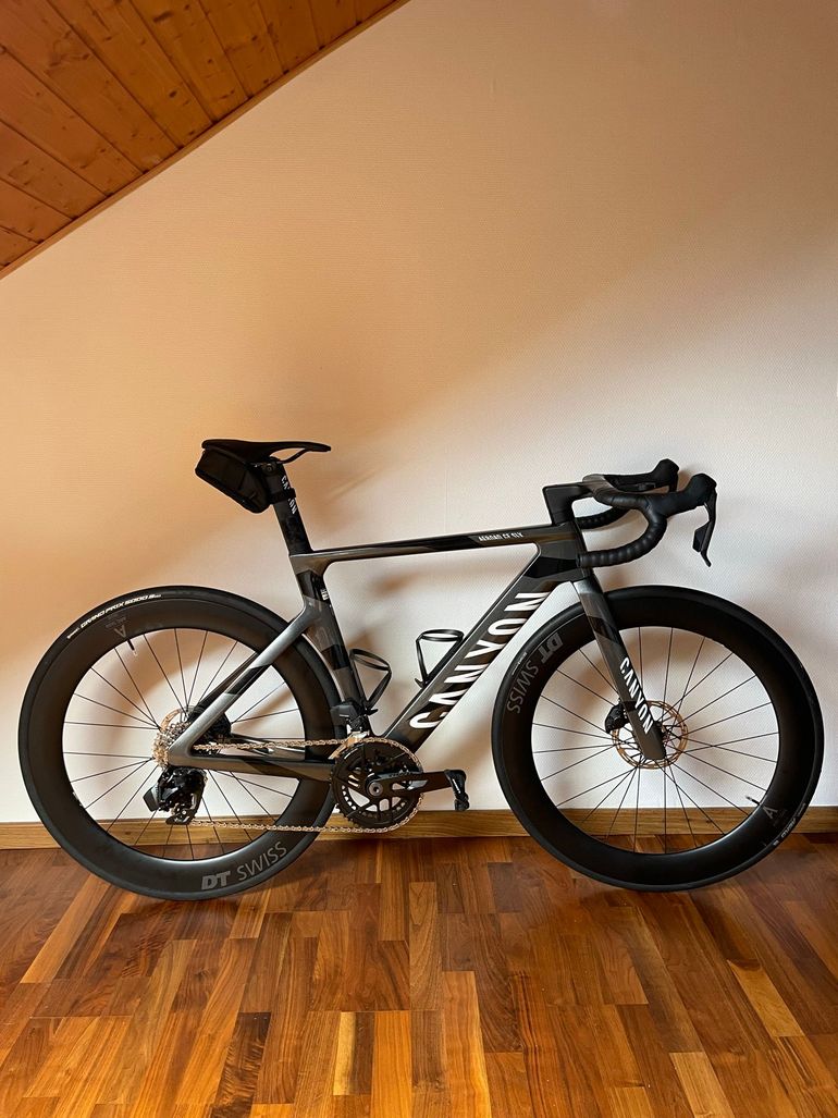 Used Canyon Aeroad CF SLX 7 AXS SPEED 2026 2026 Road & Gravel, Light Gray — image 1 of 3