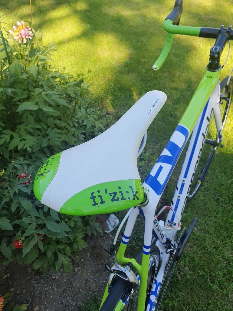 Used Cannondale SuperSix EVO SRAM Red 2013 Road & Gravel, White — image 8 of 8