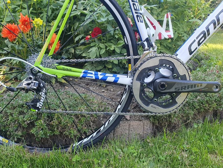 Used Cannondale SuperSix EVO SRAM Red 2013 Road & Gravel, White — image 2 of 8