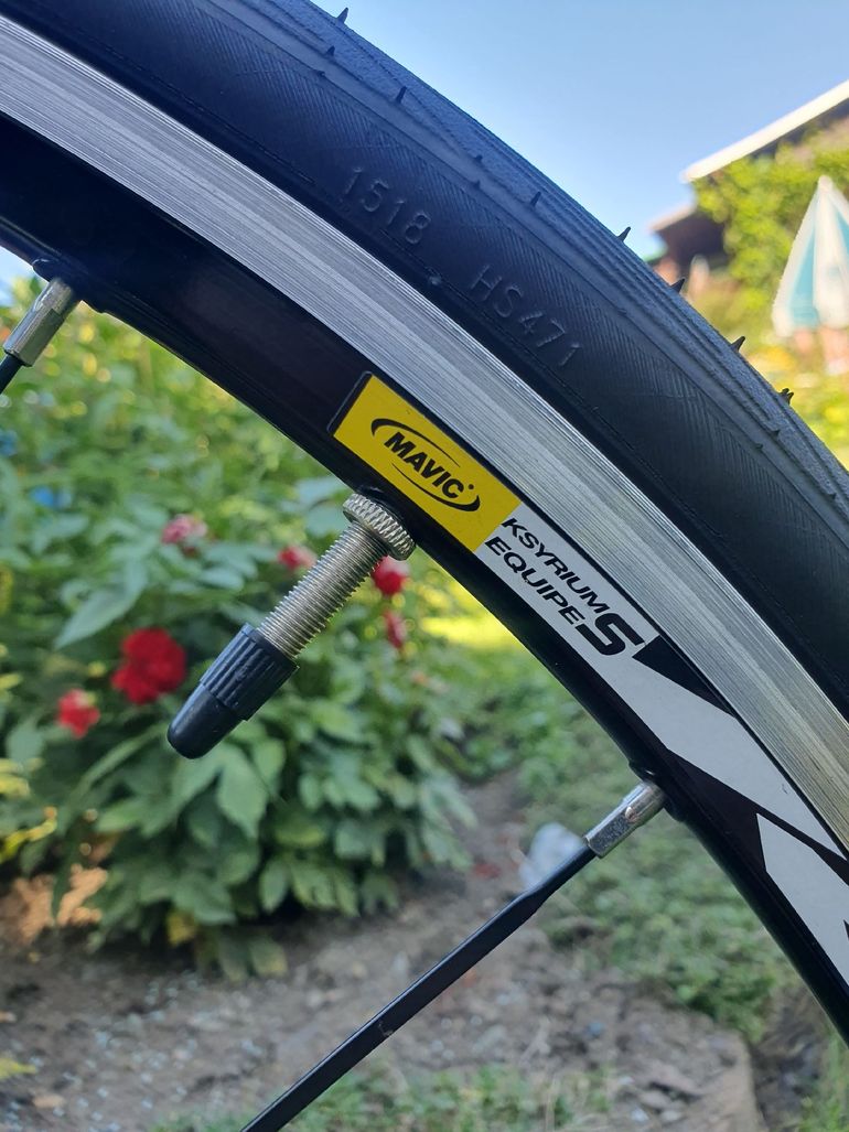 Used Cannondale SuperSix EVO SRAM Red 2013 Road & Gravel, White — image 7 of 8