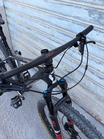Used Scott Scale 940 2022 2022 Mountainbike, Light Gray — image 5 of 9