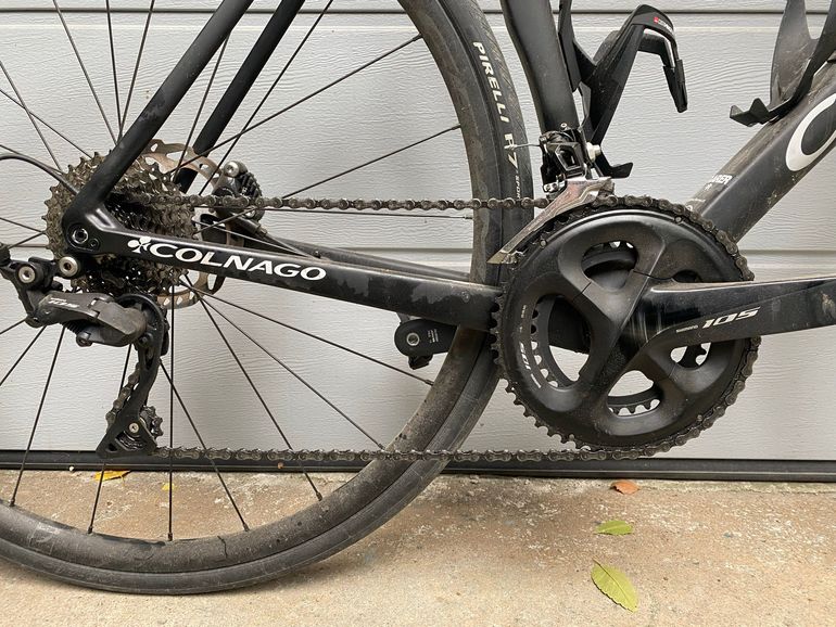 Used Colnago V3 Disc 105 Bike 2023 2023 Road & Gravel — image 3 of 4