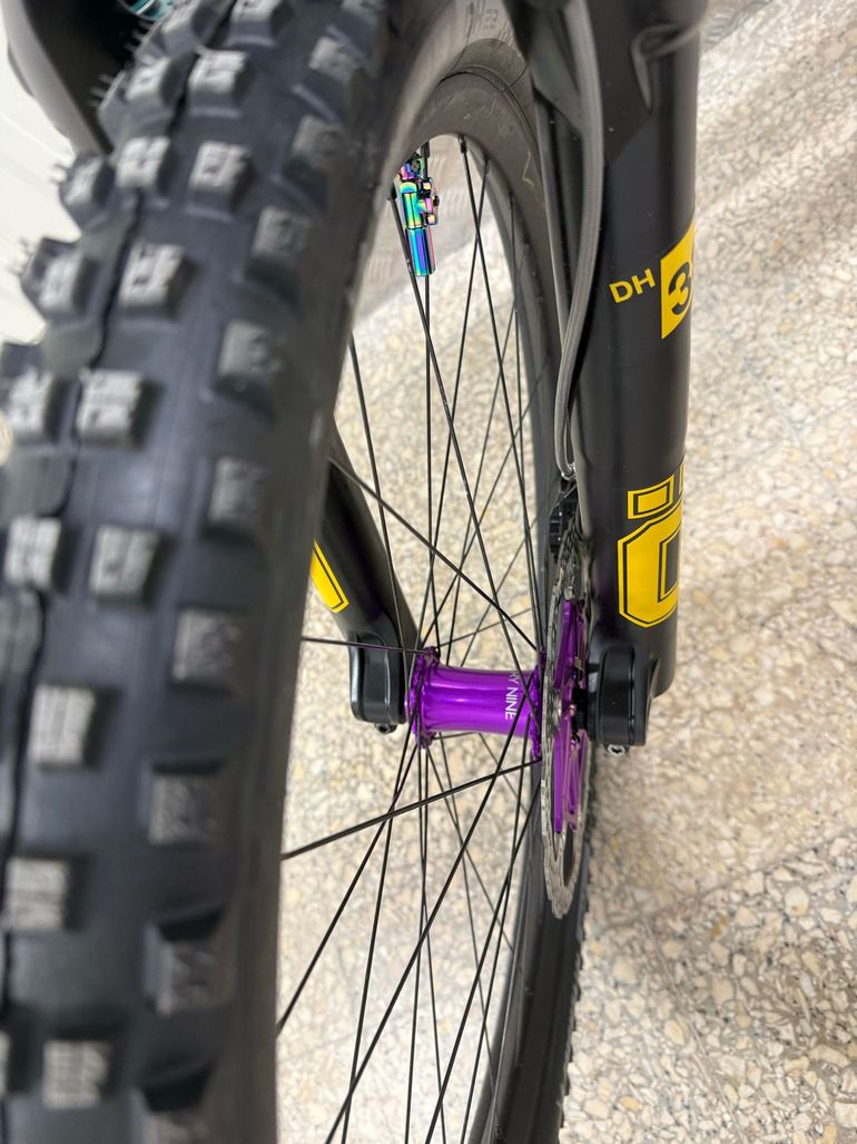 Used Propain RAGE 3 CF 29 Highend 2023 2023 Mountainbike — image 10 of 11