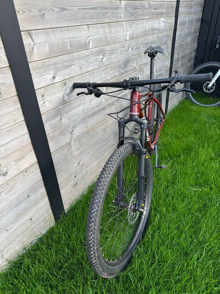 Used Orbea ALMA H30 2024 2024 Mountainbike, Red, 29 — image 3 of 4