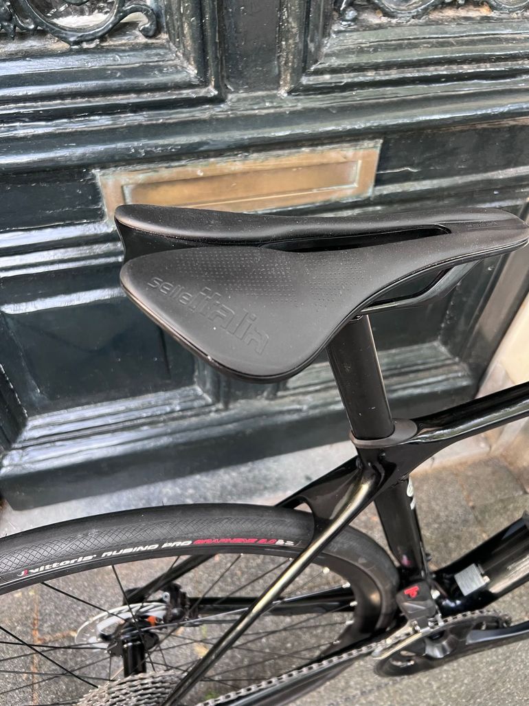 Used Giant TCR Advanced Disc 2 Pro Compact 2024 2024 Road & Gravel — image 7 of 9