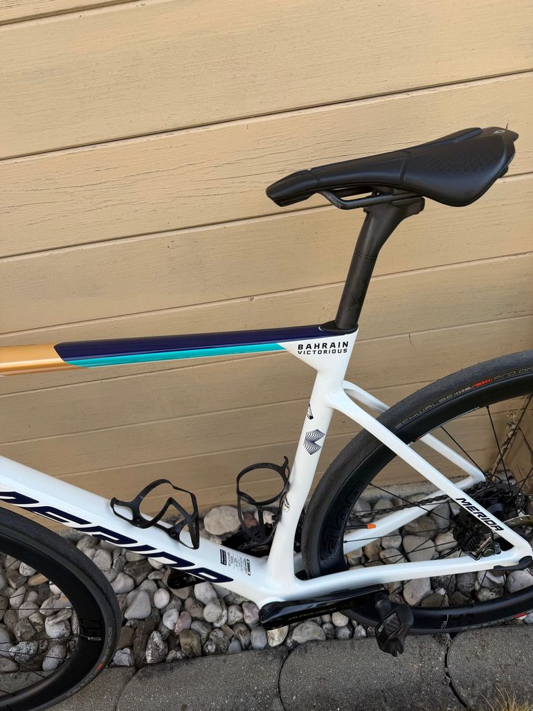 Used Merida SCULTURA TEAM 2025 2025 Road & Gravel, White — image 3 of 8