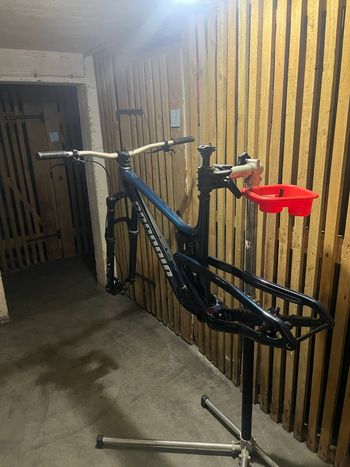 Used Propain TYEE 6 CF Gold Rush 2024 Frameset 2024 Mountainbike — image 3 of 9