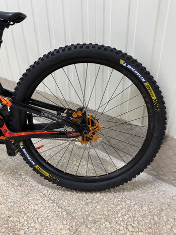 Used Pivot PHOENIX 29 Pro Saint 2024 2024 Mountainbike — image 13 of 20
