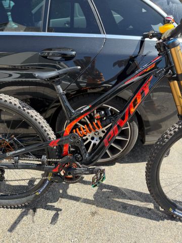 Gebrauchtes Pivot PHOENIX 29 Pro Saint 2024 2024 Mountainbike, Schwarz, 29 — Bild 22 von 22