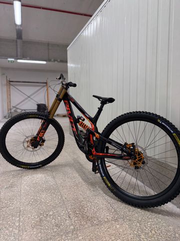 Gebrauchtes Pivot PHOENIX 29 Pro Saint 2024 2024 Mountainbike, Schwarz, 29 — Bild 18 von 22