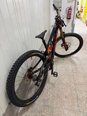 Used Pivot PHOENIX 29 Pro Saint 2024 2024 Mountainbike — image 11 of 20