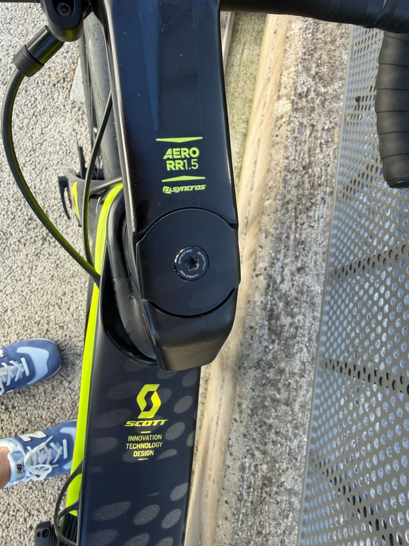 Used Scott Foil Shimano Ultegra 2021 Road & Gravel, Black — image 6 of 7