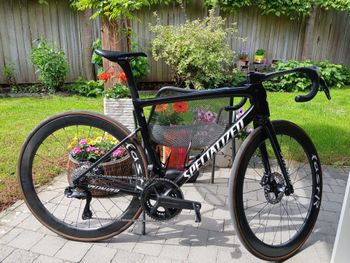 Used Specialized Tarmac SL8 Pro - Ultegra Di2 2025 2025 Road & Gravel, Black — image 3 of 3