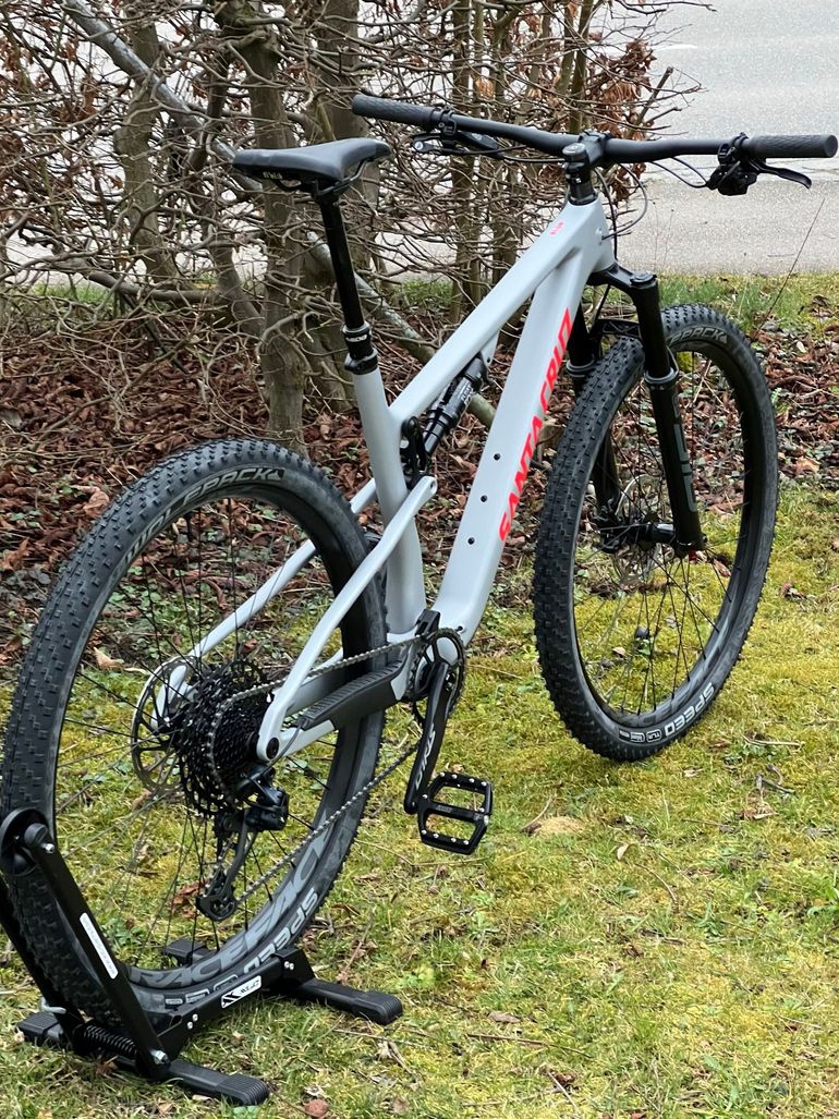 Used Santa Cruz Blur R Trail / Carbon C 2024 2024 Mountainbike — image 5 of 5