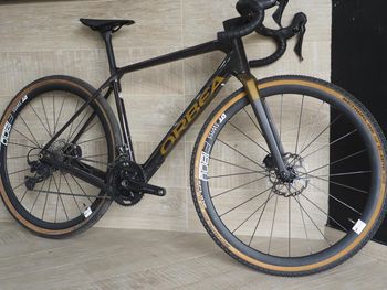 Used Orbea TERRA M30TEAM 2025 2025 Road & Gravel — image 2 of 8