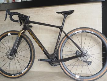 Used Orbea TERRA M30TEAM 2025 2025 Road & Gravel