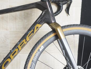 Used Orbea TERRA M30TEAM 2025 2025 Road & Gravel — image 6 of 8