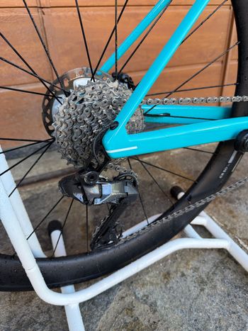 Used BMC Teammachine SLR 01 FOUR 2024 2024 Road & Gravel — image 3 of 6