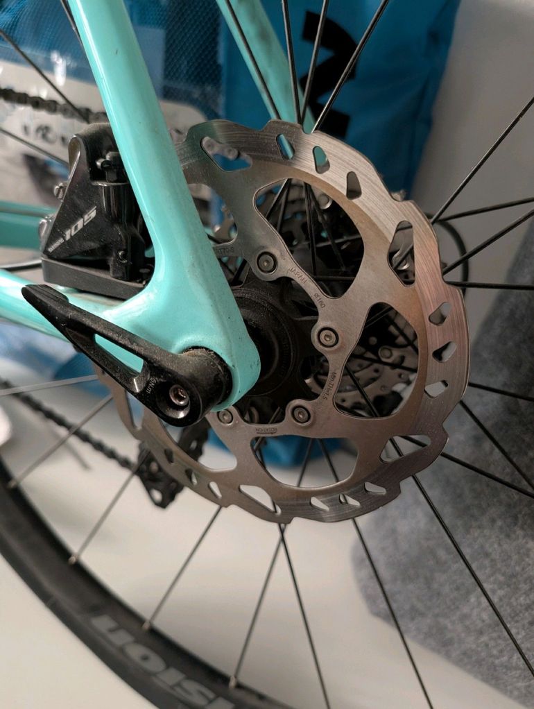 Used Bianchi Sprint Shimano 105 2020 Road & Gravel, Blue — image 14 of 14