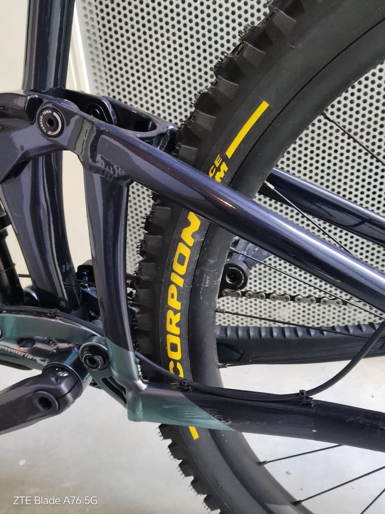 Used Giant Reign Shimano SLX 2025 Mountainbike — image 7 of 10