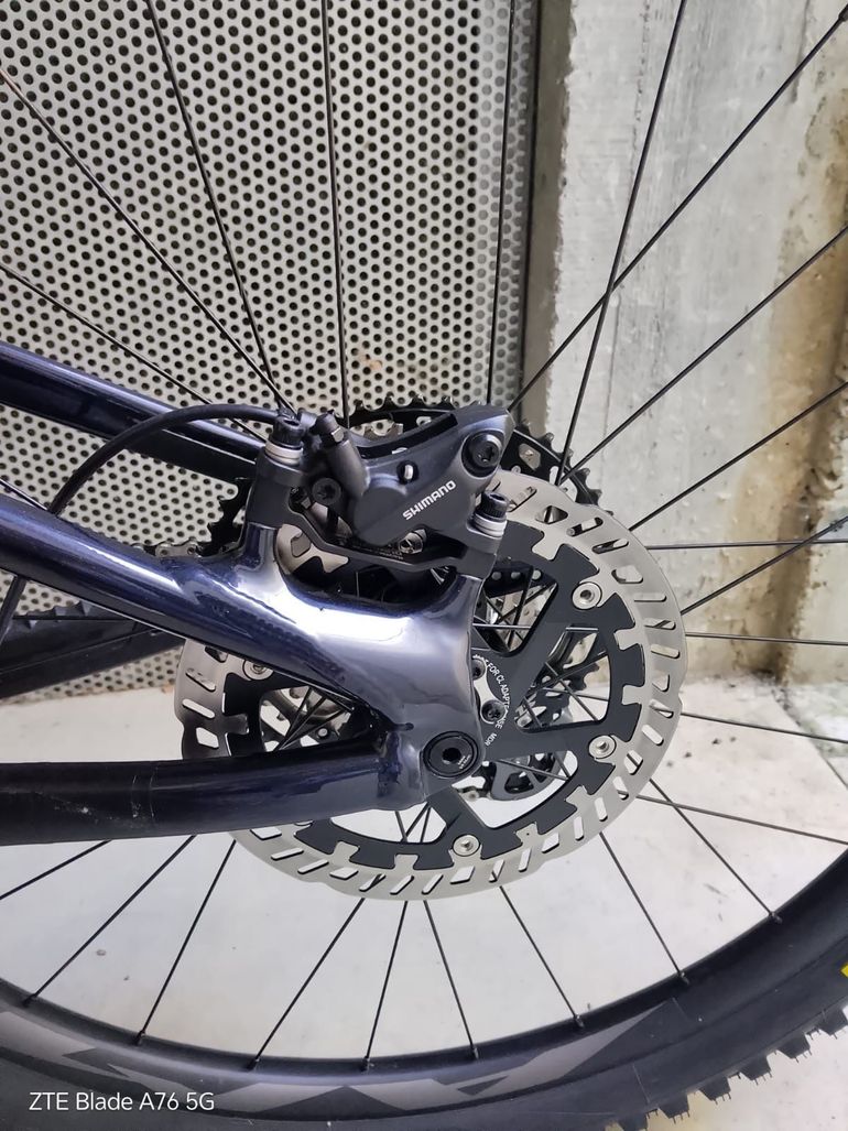 Used Giant Reign Shimano SLX 2025 Mountainbike — image 9 of 10