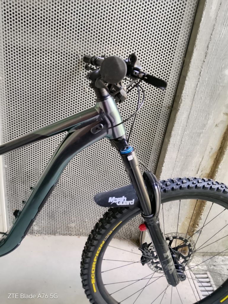 Used Giant Reign Shimano SLX 2025 Mountainbike — image 4 of 10