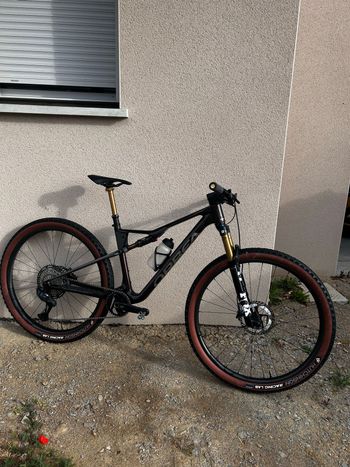 Used Orbea Oiz Shimano Deore XT Di2 2026 MTB