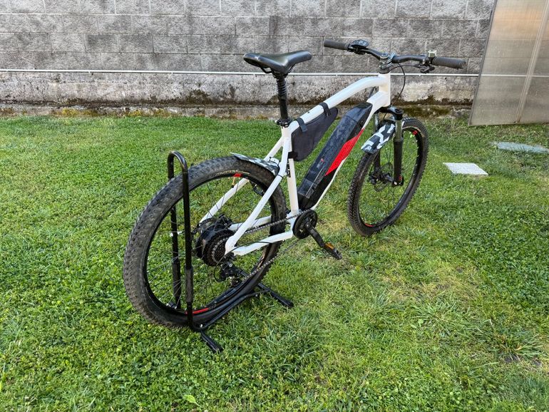 Used DECATHLON E-ST100 2022 Taglia L 2022 Mountainbike, Weiß — image 4 of 8