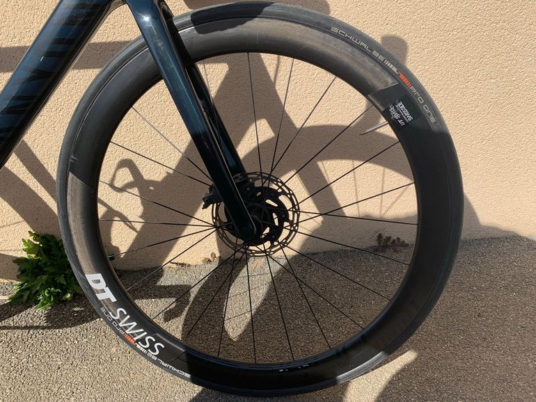 Used Canyon Ultimate CF SLX 8 Force AXS 2024 2024 Road & Gravel, Azul — image 5 of 7