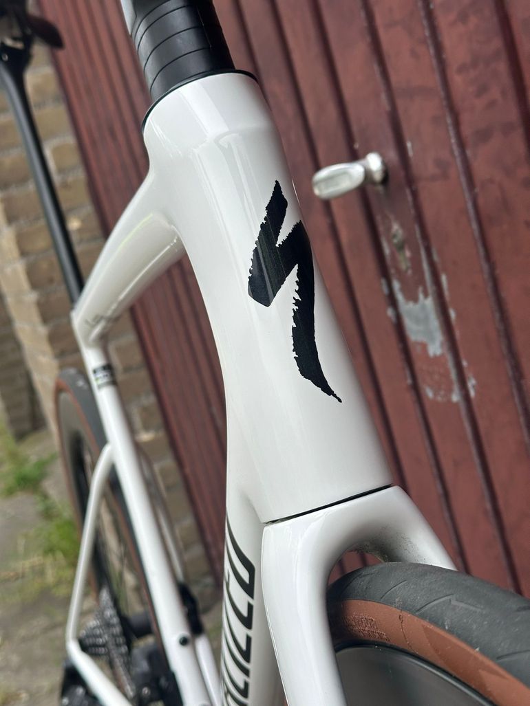 Used Specialized Tarmac SL8 Expert - Ultegra Di2 2025 2025 Road & Gravel, White — image 43 of 55