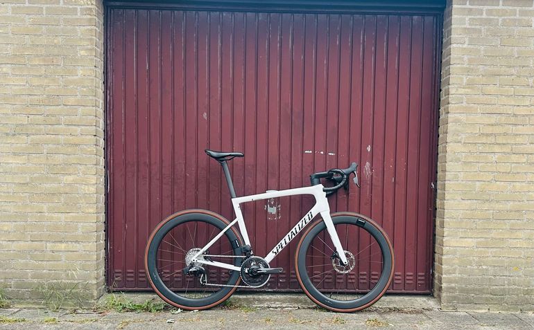 Used Specialized Tarmac SL8 Expert - Ultegra Di2 2025 2025 Road & Gravel, White — image 46 of 55