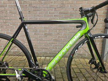 Used Cannondale SuperSix EVO Shimano Ultegra 2018 Road & Gravel — image 2 of 8