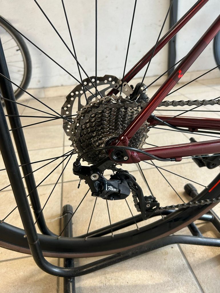 Used CUBE ATTAIN SLX 2024 2024 Road & Gravel — image 10 of 11