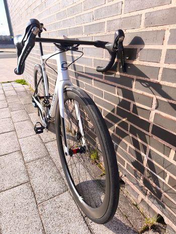 Used Cannondale SuperSix EVO Carbon Disc Ultegra 2021 2021 Road & Gravel, White — image 4 of 6