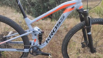 Używany Kross EARTH 2.0 2022 2022 Mountainbike — zdjęcie 2 z 5