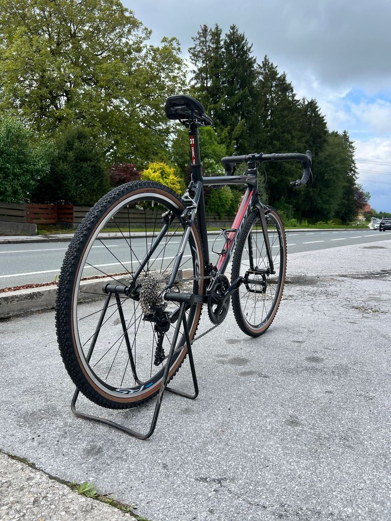 Used Scott Scott Custom Shimano 105 2018 Road & Gravel, Black — image 6 of 9